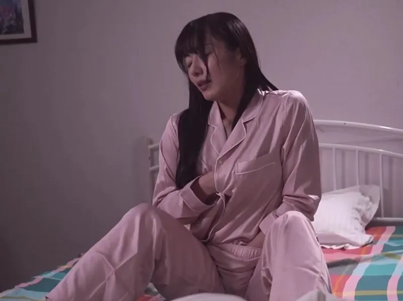 Móc lồn hàng đêm vì chồng bỏ bê, người vợ quyết định tìm đến ứng dụng hèn hò